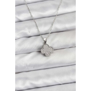 316L Çelik Zincir Gümüş Renk Zirkon Taşlı Yonca Model Kadın Kolye