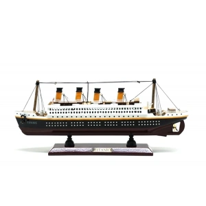 35x45 cm Özel Tasarım Işıklı Ahşap Titanik Gemi
