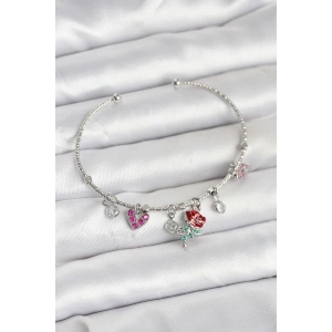 Gül Charmlı Gümüş Renk Pirinç Kadın Bileklik