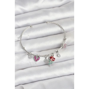 Gül Charmlı Gümüş Renk Pirinç Kadın Bileklik