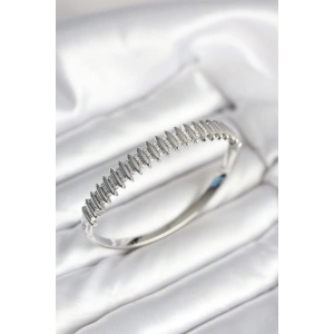 Gümüş Renk Zirkon Taşlı Pirinç Kadın Kelepçe