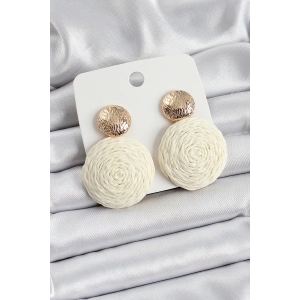 Krem Daire Figürlü Hasır Örgü Model Gold Renk Kadın Küpe