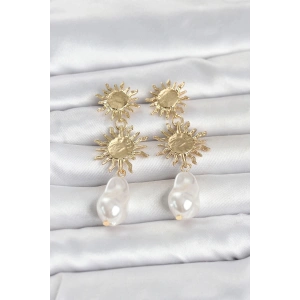 Mey İthalat® Gold Renk Pirinç Güneş Model Detaylı Kadın Küpe
