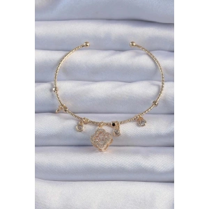Mey İthalat® Pirinç Altın Renk Zirkon Taşlı Yonca Model Charm Bileklik