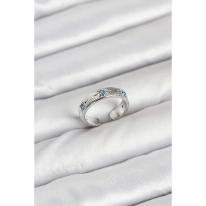 Pirinç Gümüş Renk Mavi Zirkon Taşlı Kutup Yıldızı Model Kadın Yüzük