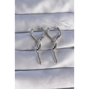 Pirinç Gümüş Renk Sarmal Çubuk Tasarımlı Uzun Küpe