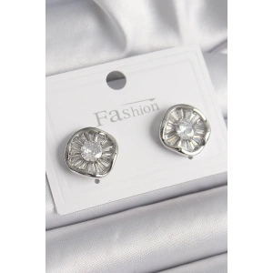 Pirinç Gümüş Renk Zirkon Taşlı Yonca Model Kadın Küpe