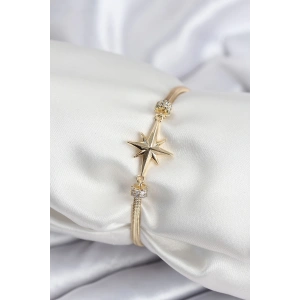 Pirinç VIP Seri Gold Renk Kutup Yıldızı Model Kadın Bileklik