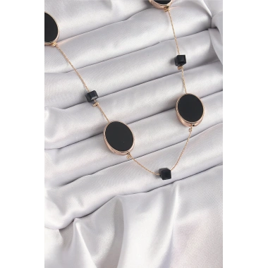 Pirinç Gold Renk Siyah Renk Oval Siyah Küp Detay Kadın Kolye
