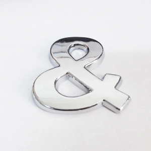 Cemax & İşareti 3,75 Cm Krom Yapışkanlı