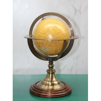 Pirinç Dünya Küre