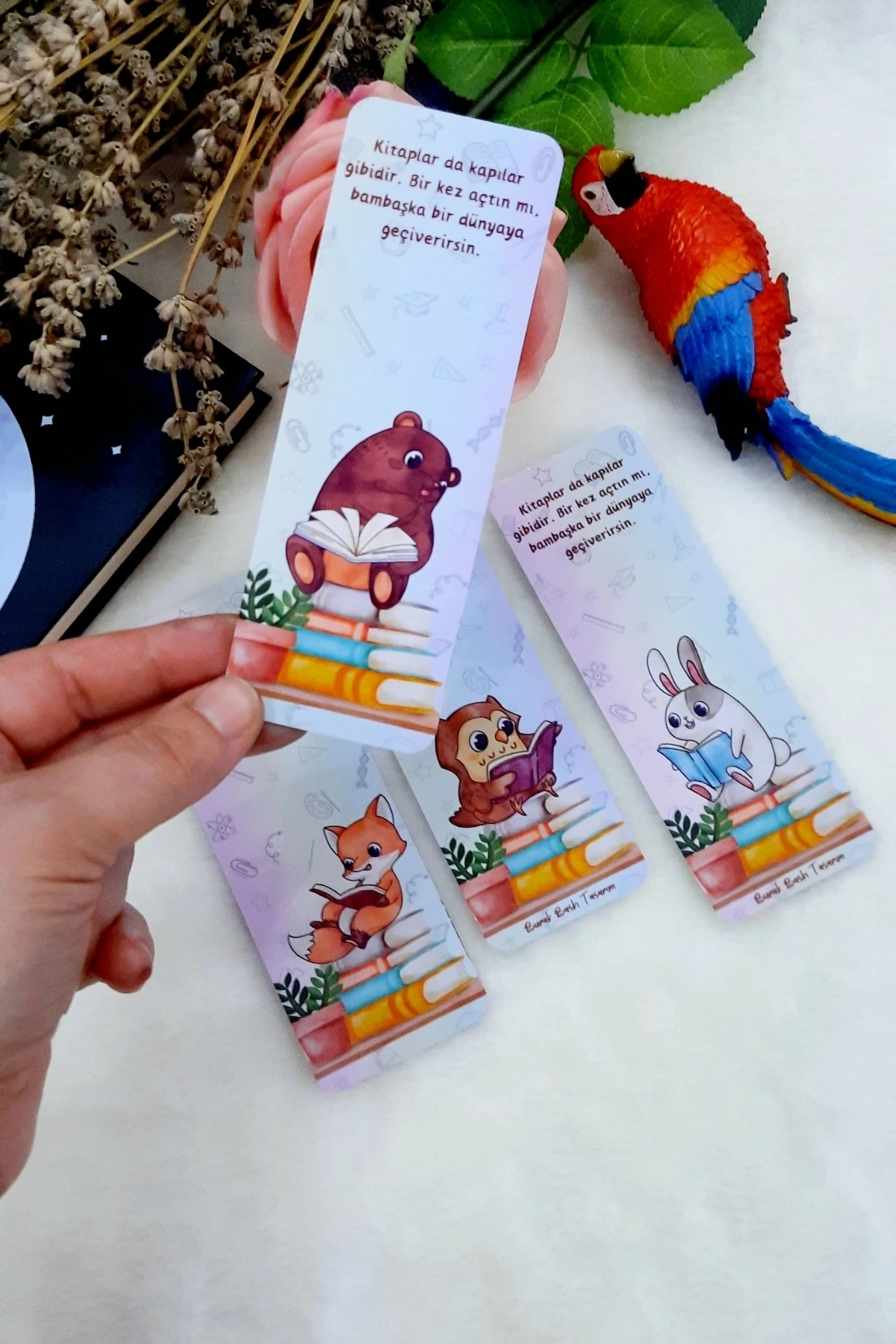 Kitap Okuyorum Temalı Kitap Ayracı (4 Lü Set)