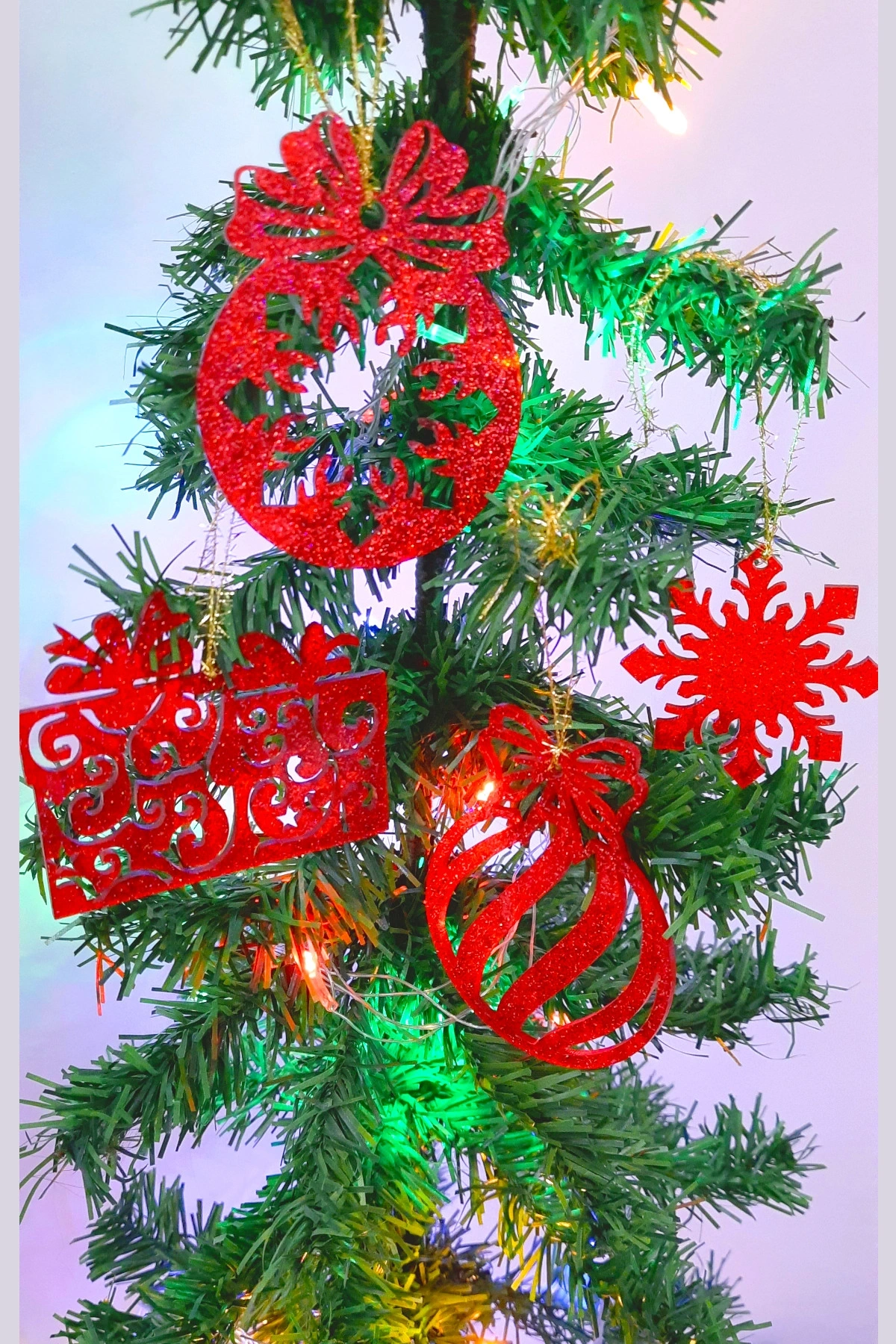 Yılbaşı Temalı Kırmızı Pleksi 4lü Set Ağaç Süsleri