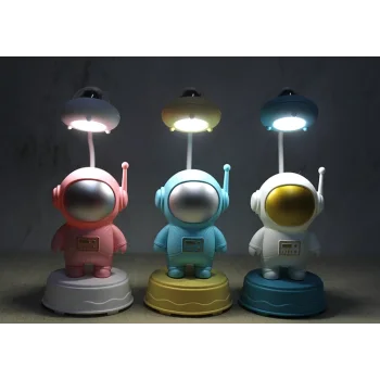 Astronot Masa Lambasi  Alk3323