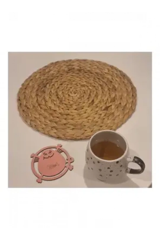 Ebruli Sanat Tasarım 3’lü Renkli Kırmızı Pembe Sarı Ahşap Bardak Altlığı Dedili Hello Kahve Fincanlı 9*9 cm