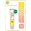Garnier C Vitamini Parlak Günlük Güneş Koruyucu Fluid Yüz Kremi - Işıltılı Doku - Spf50+ 40 ml