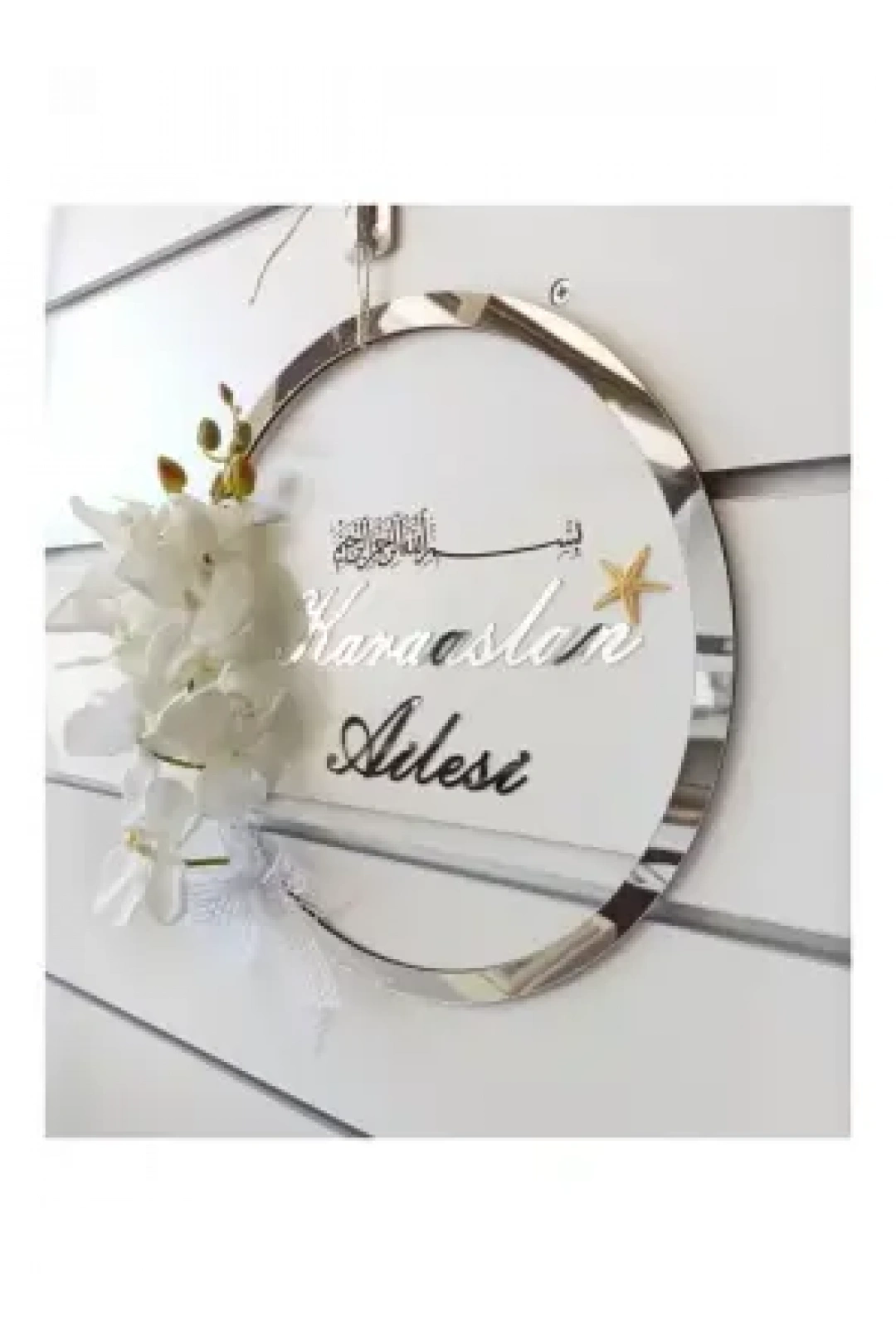 Ebruli Sanat Tasarım Gümüş Renkli Orkideli Kişiye Özel Pleksi Yazılı Kapı Süsü