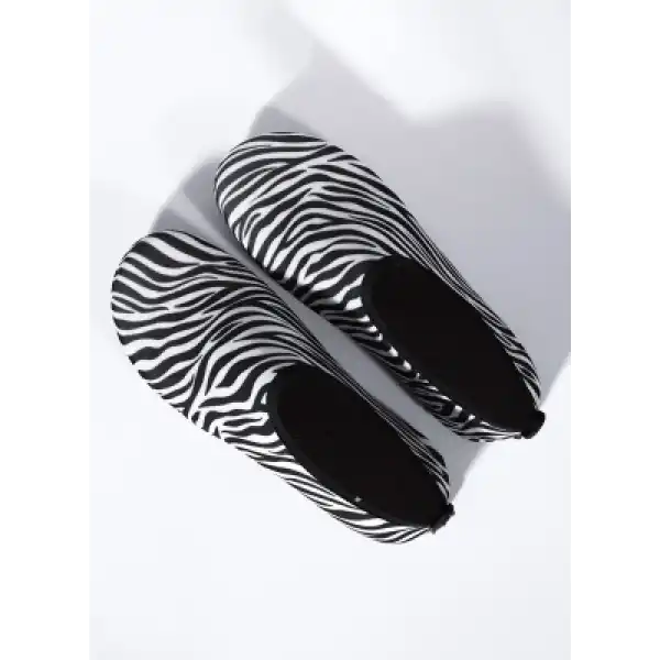 Peluche Kadın Deniz Ayakkabısı - Zebra