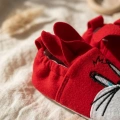 Ruby Bunny Kırmızı Tavşan Nakışlı Pamuklu Bebek Patik - Yumuşak Dokulu İlk Adım Ev Ayakkabısı