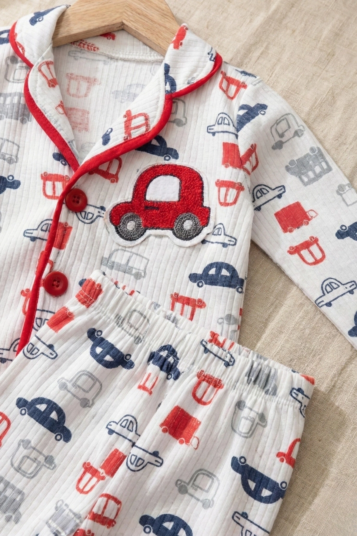 Araba Nakışlı % 100 Pamuk Yakalı Erkek Çocuk Pijama Takımı 1-6 Yaş