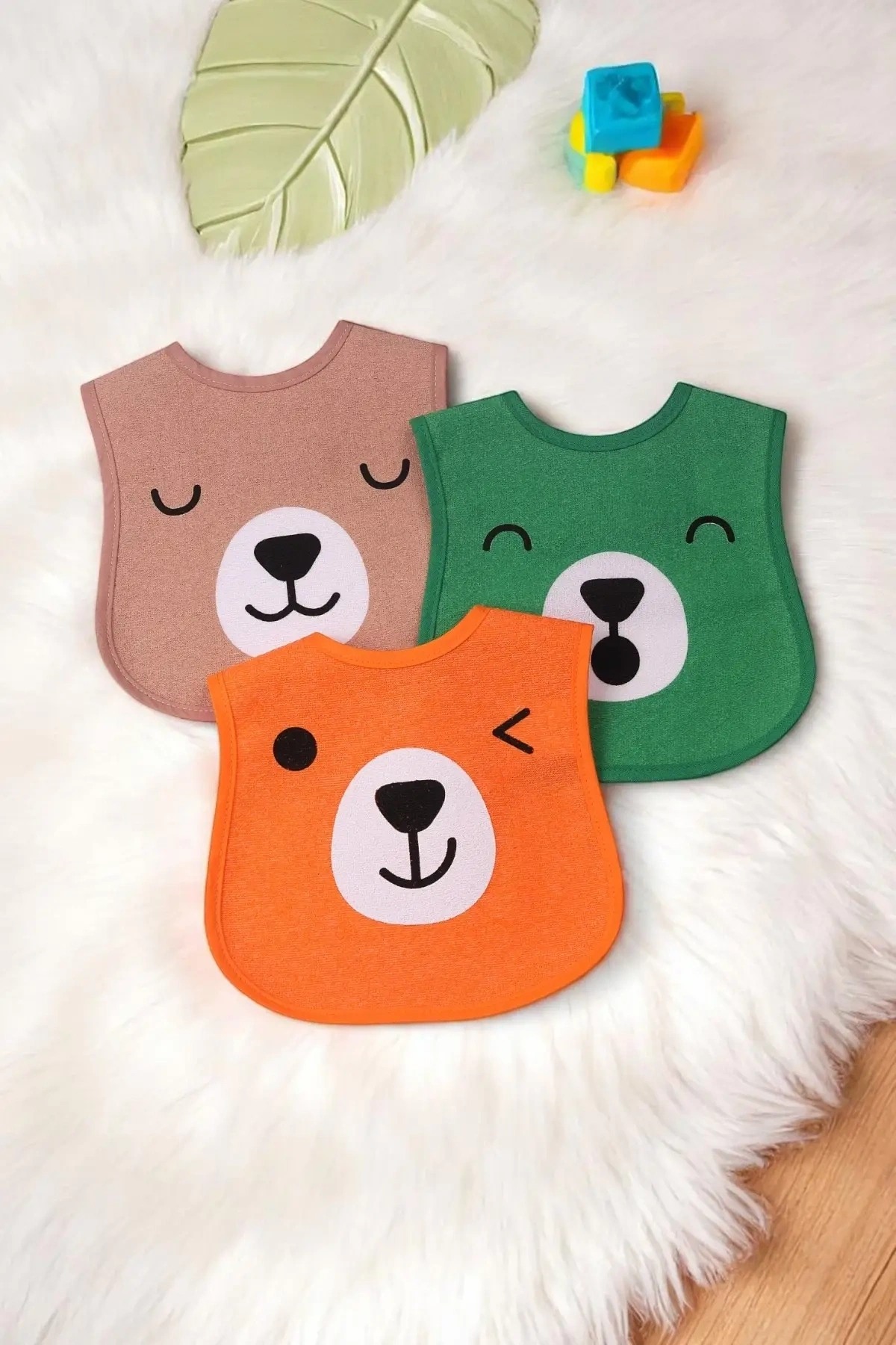 Bear Desenli 3lü Sıvı Geçirmez Bebek Mama Önlüğü 0-18 Ay - Turuncu