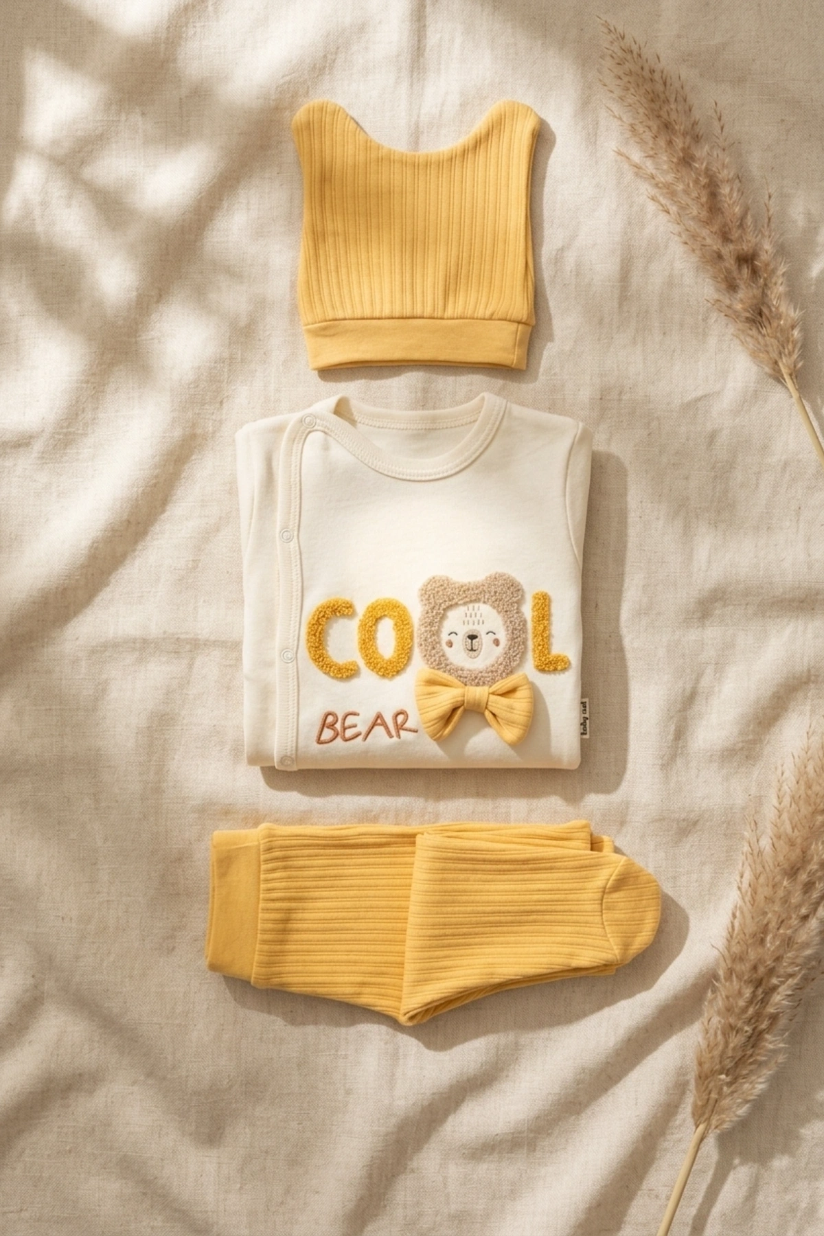 Cool Bear Nakışlı Ribanalı Bebek Takımı - Ekru ve Sarı Renk %100 Pamuklu 3lü Kombin
