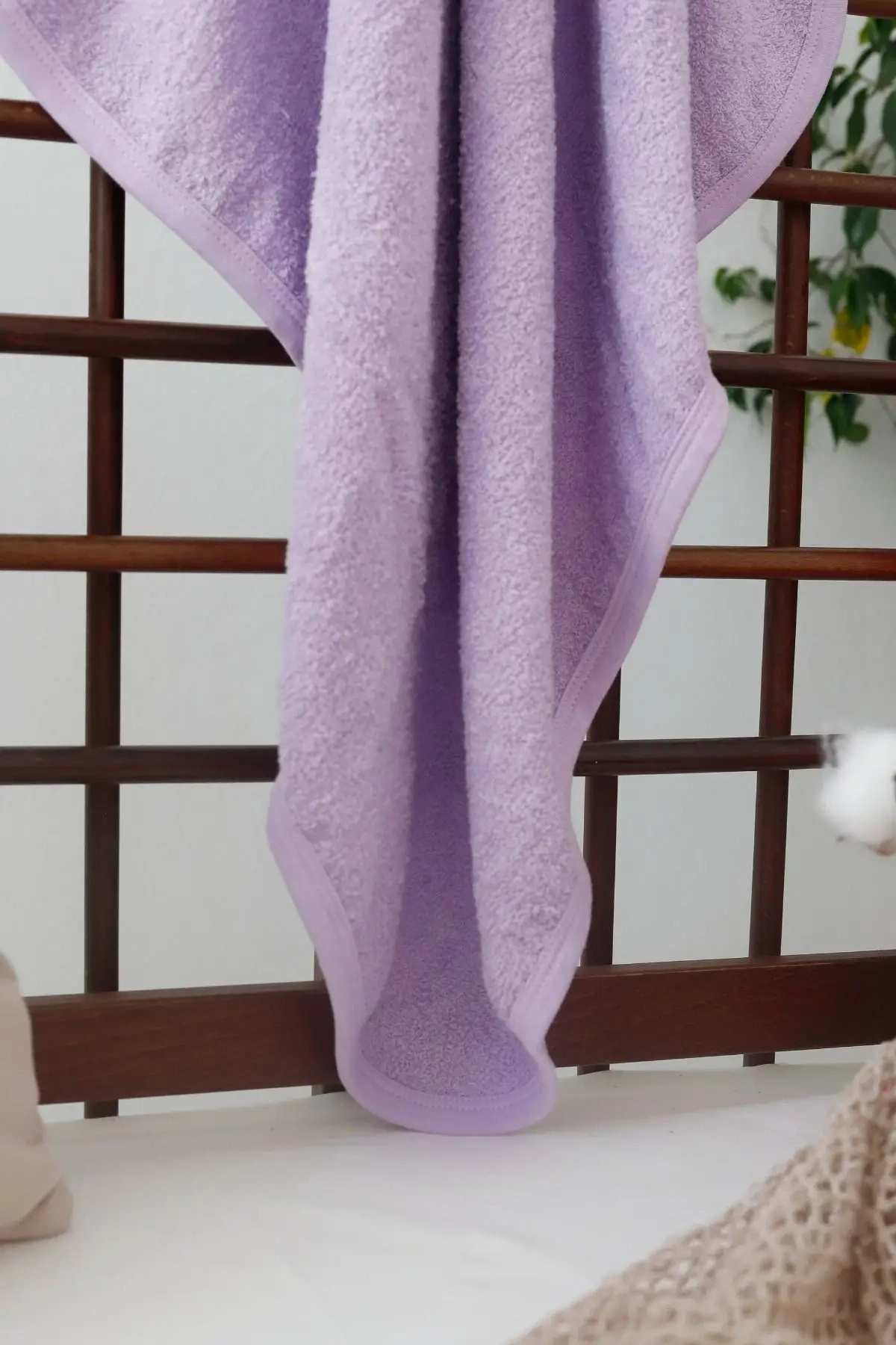 Penguen Nakışlı Unisex Şapka ve Keseli Bebek Banyo Havlusu