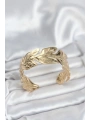 Gold Renk Pirinç Levha Yaprak Model Kadın Bileklik