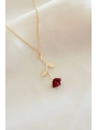 Kırmızı Gül Figürlü Kolye