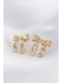Pirinç Gold Renk Çizgi Detay Fiyonk Küpe