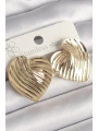 Pirinç Gold Renk İşlemeli Plaka Kalp Model Kadın Küpe