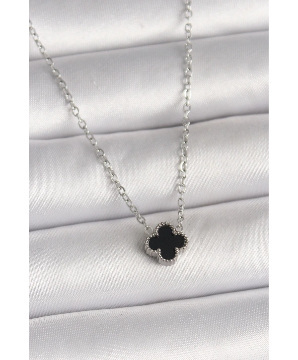 316L Çelik Gümüş Renk Siyah Yonca Model Kadın Kolye