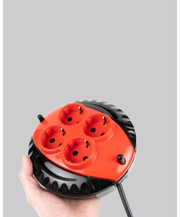 5 Metre Kablolu 4’lü Kırmızı Priz Makara