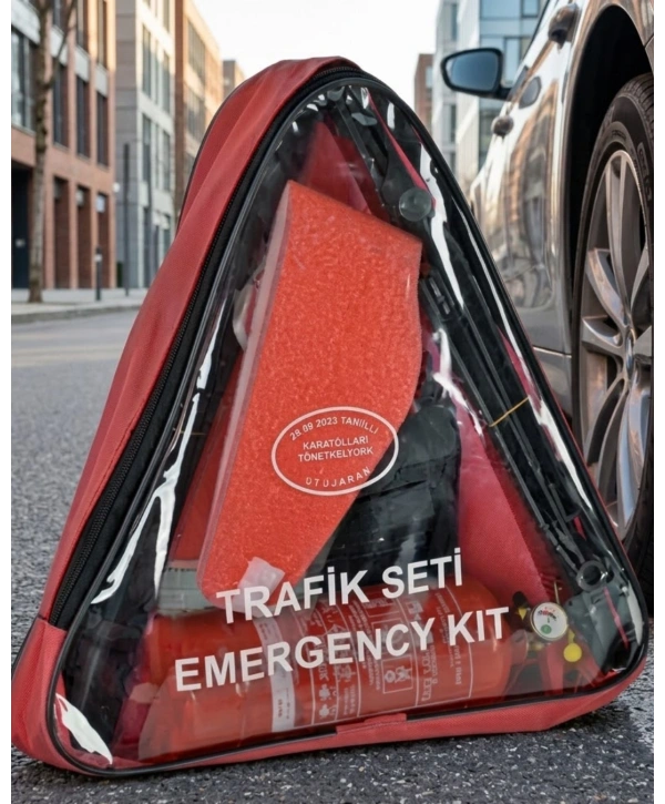 Acil Durum Trafik Seti Reflektör Yangın Tüpü ve İlk Yardım Çantalı