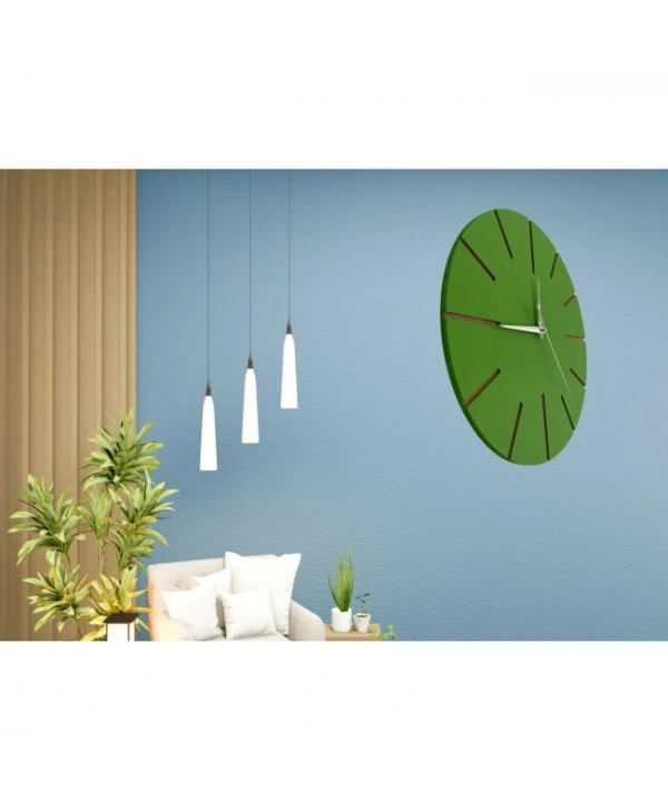 Ahşap Minimal Dekoratif Duvar Saati - 33x33 Cm Yeşil