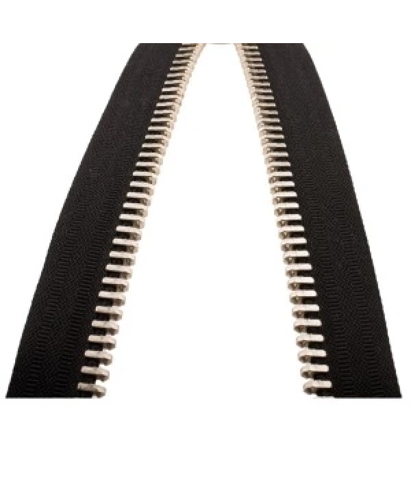 Demir Dişli Çanta Fermuarı En 3 Cm Siyah