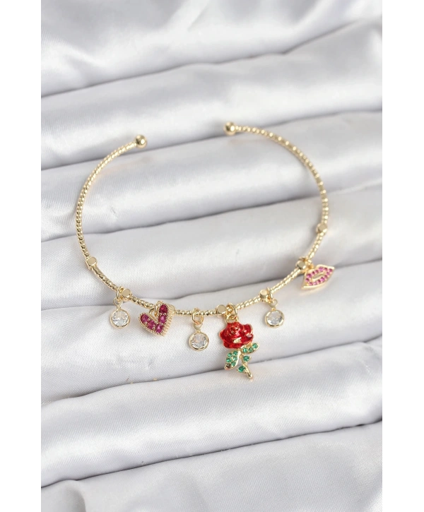 Gül Charmlı Gold Renk Pirinç Kadın Bileklik
