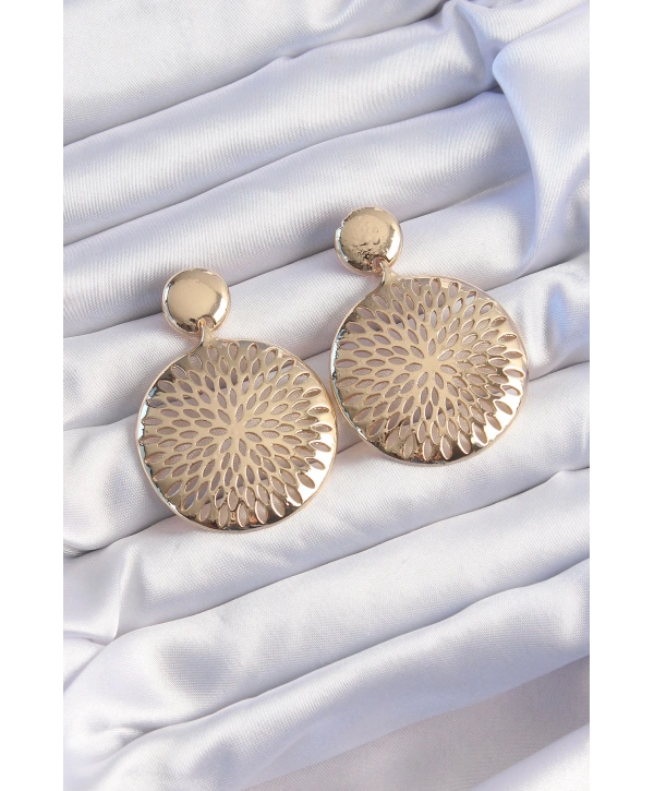 Pirinç Gold Renk Oval İşlemeli Küpe