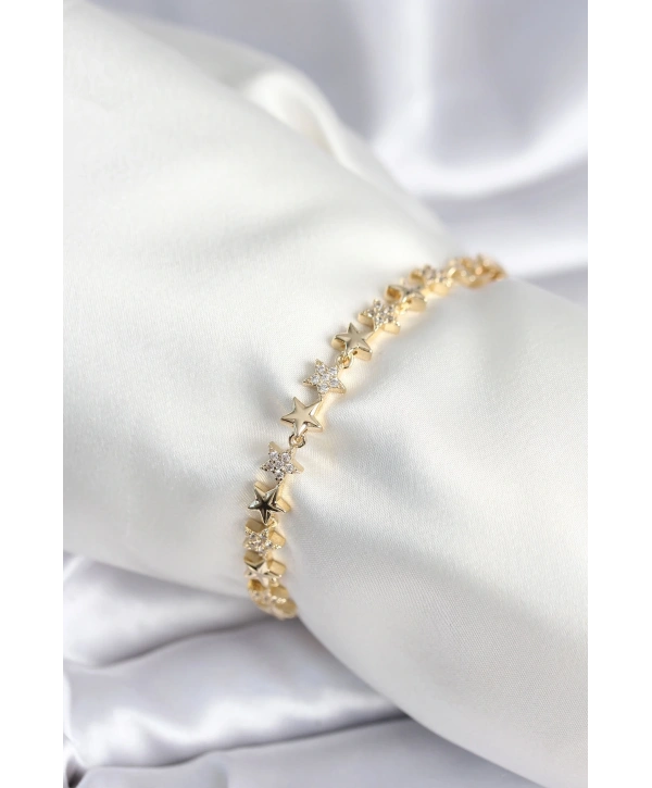 Pirinç Gold Renk Yıldız Model Kadın Bileklik