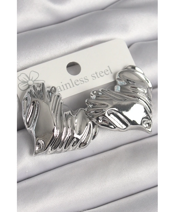 Pirinç Gümüş Renk İşlemeli Kalp Model Kadın Küpe