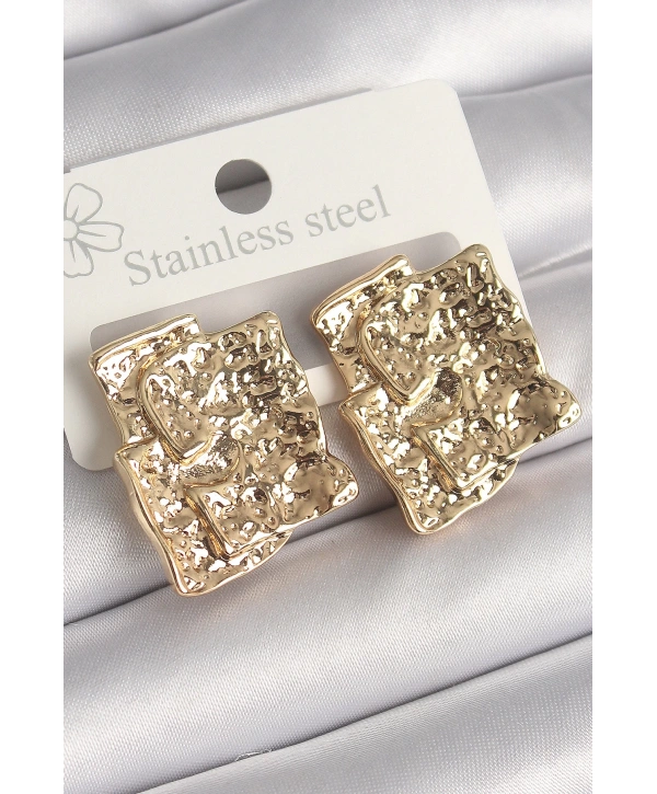 Pirinç Gümüş Renk İşlemeli Kare Plaka Model Kadın Küpe