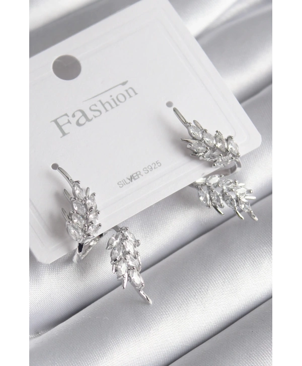 Pirinç Gümüş Renk Zirkon Taşlı Yaprak Model Kadın Küpe