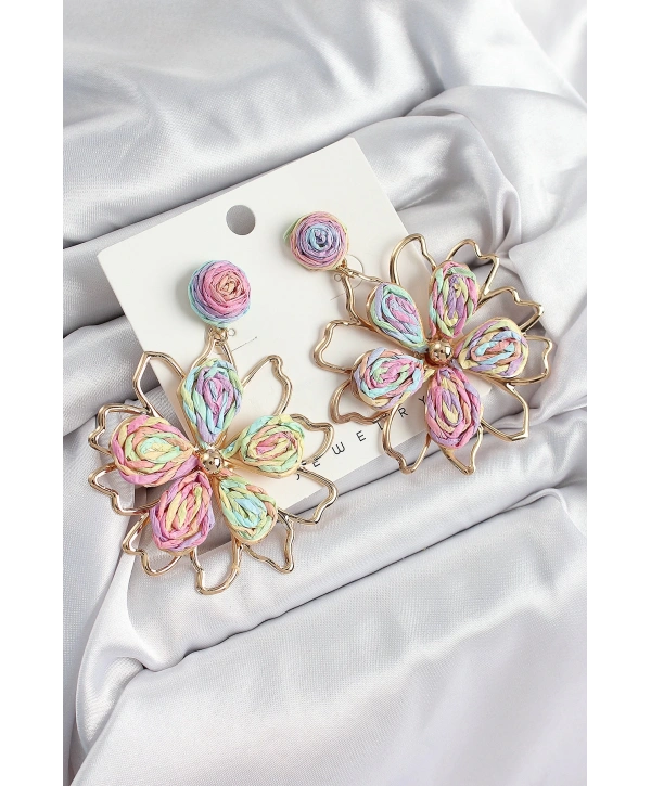 Pirinç Rainbow Çiçek Model Gold Renk Kadın Hasır Küpe