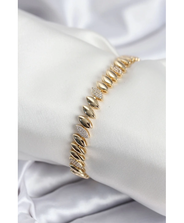 Pirinç VIP Seri Gold Renk Arpa Model Kadın Bileklik