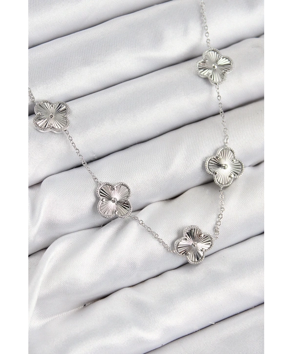 Pirinç VIP Yonca Model Gümüş Renk Kadın Kolye