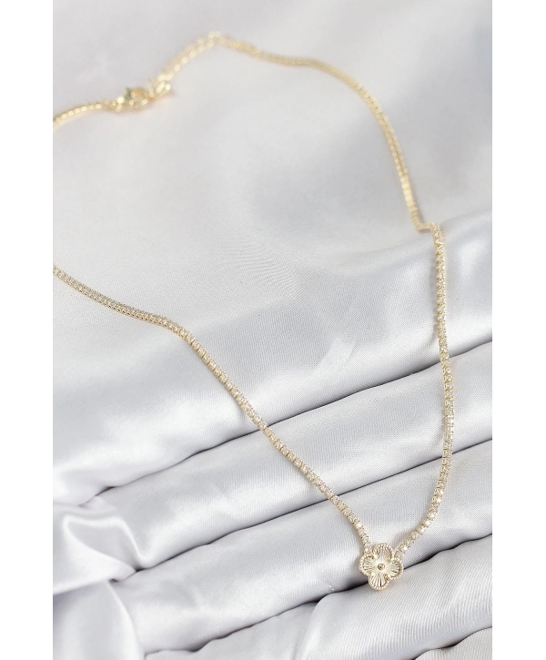 Pirinç Zirkon Taşlı Yonca Model Gold Renk Kadın Kolye