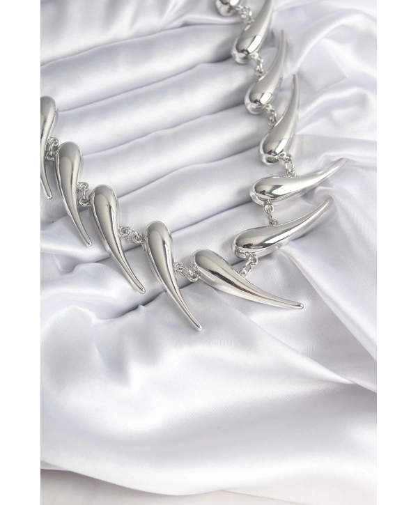 VIP Seri Özel Model Gümüş Renk Kadın Kolye