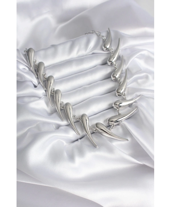 VIP Seri Özel Model Gümüş Renk Kadın Kolye