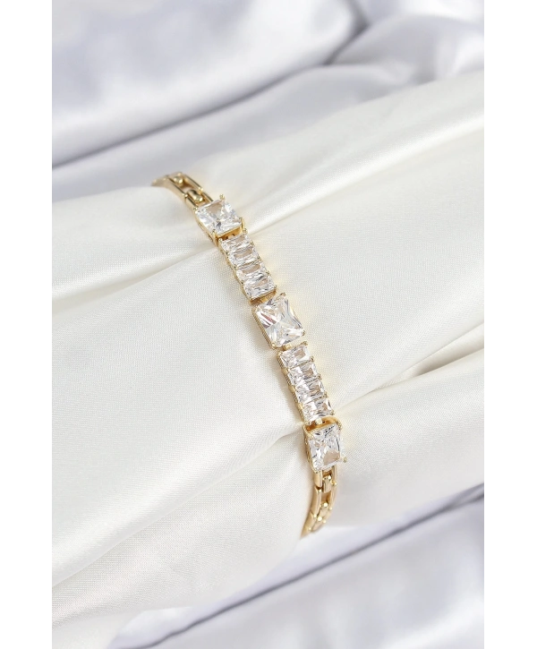 Xuping Pirinç Parçalı Su Yolu Model Gold Renk Kadın Bileklik
