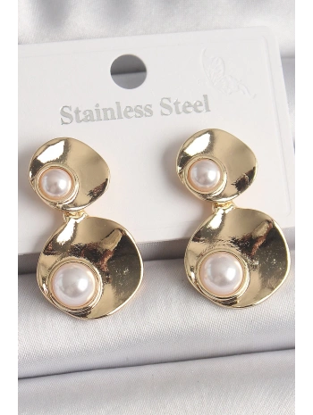 Pirinç Gold Renk Sallantı İnci Detaylı Daire Plaka Model Kadın Küpe